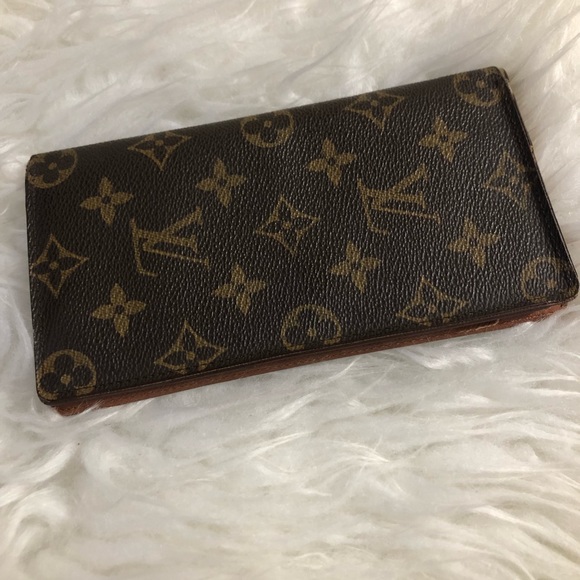 Louis Vuitton Monogram Checkbook Bifold - Picture 1 of 6